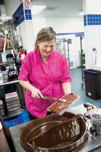 Sarah Dywer Spreads Chocolate